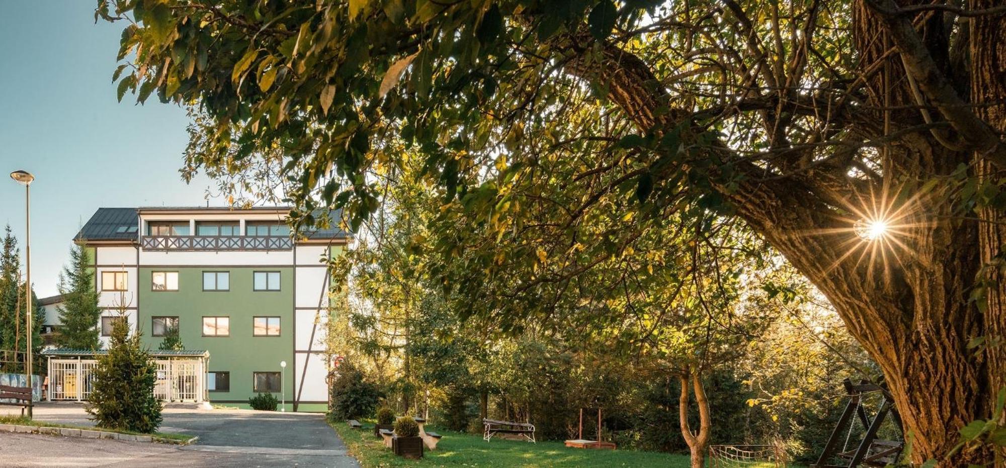 Apartmanovy Dom Familia Smokovec Vysoké Tatry Exteriör bild