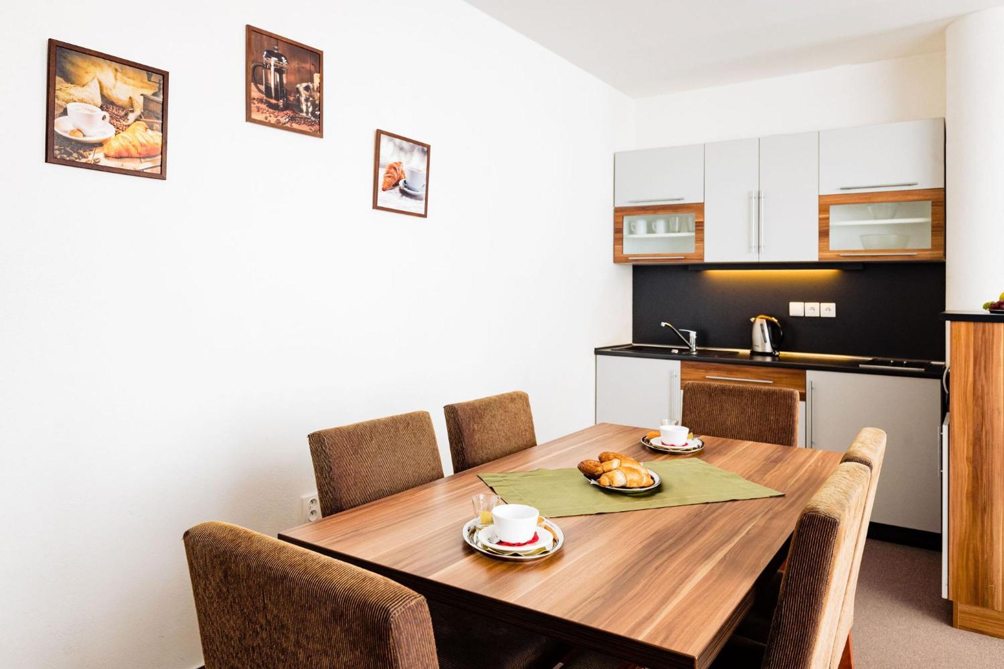 Apartmanovy Dom Familia Smokovec Vysoké Tatry Exteriör bild