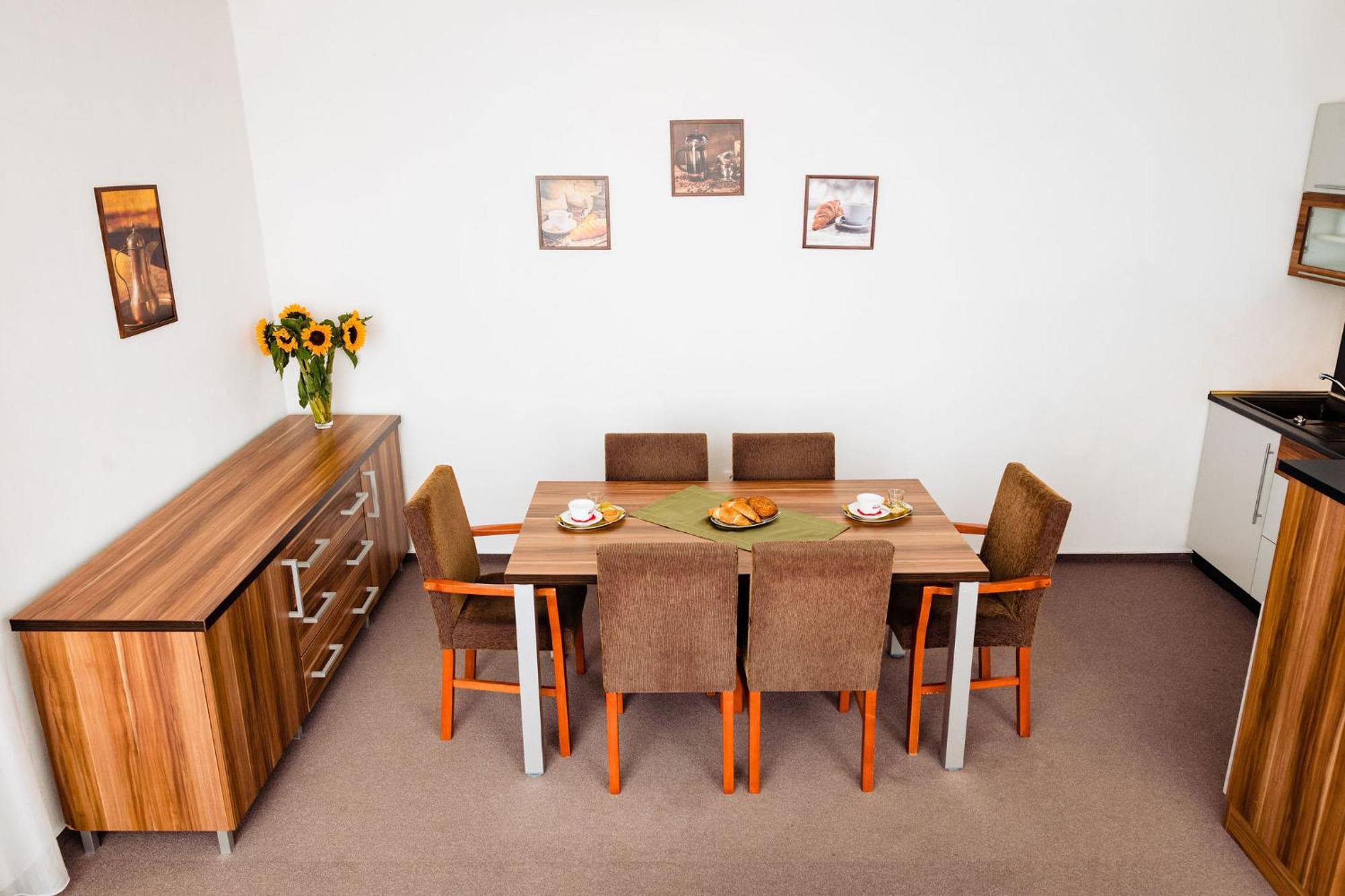 Apartmanovy Dom Familia Smokovec Vysoké Tatry Exteriör bild